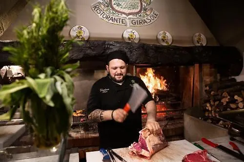 Norcenni Отель 4*